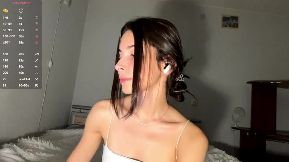 ludivinablice Webcam Chat August 14, 2026