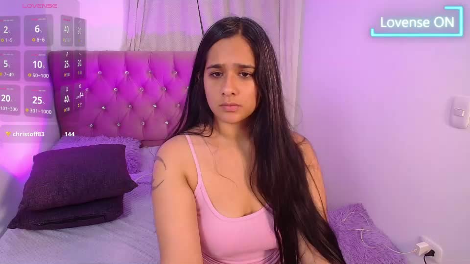 mae_nathan Webcam Chat August 14, 2026