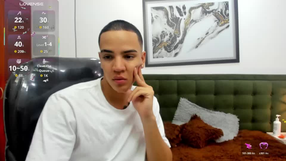 sparks_eva Webcam Chat August 14, 2026