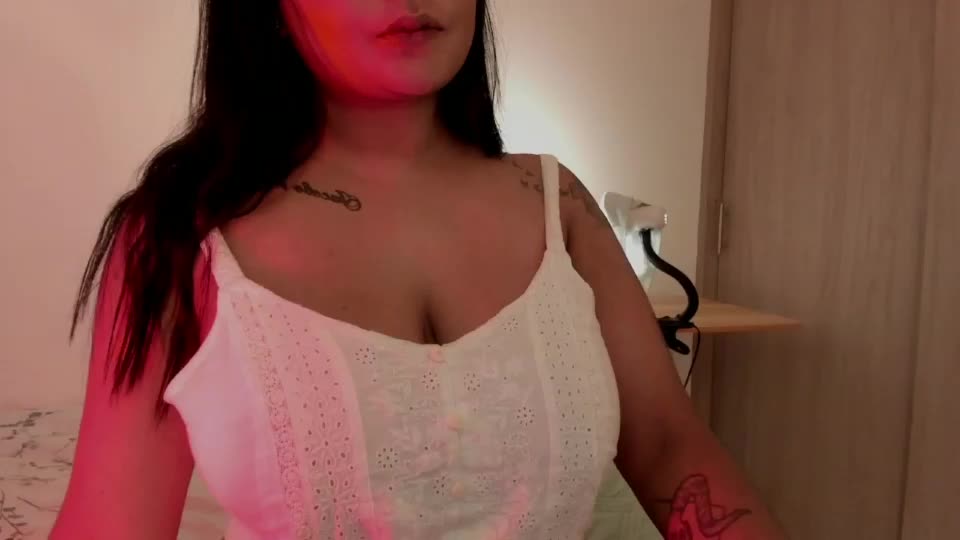 m1emilia Webcam Chat August 14, 2026