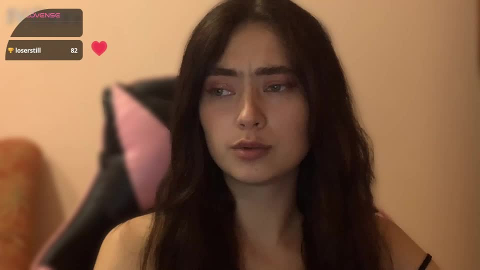 mmm_m_meow Webcam Chat August 14, 2026