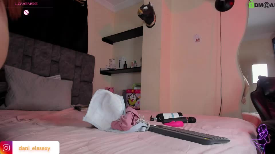 danielasexya Webcam Chat August 14, 2026