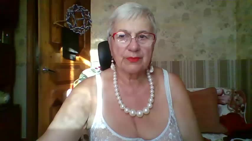 SweetCherry27 Webcam Chat August 14, 2026