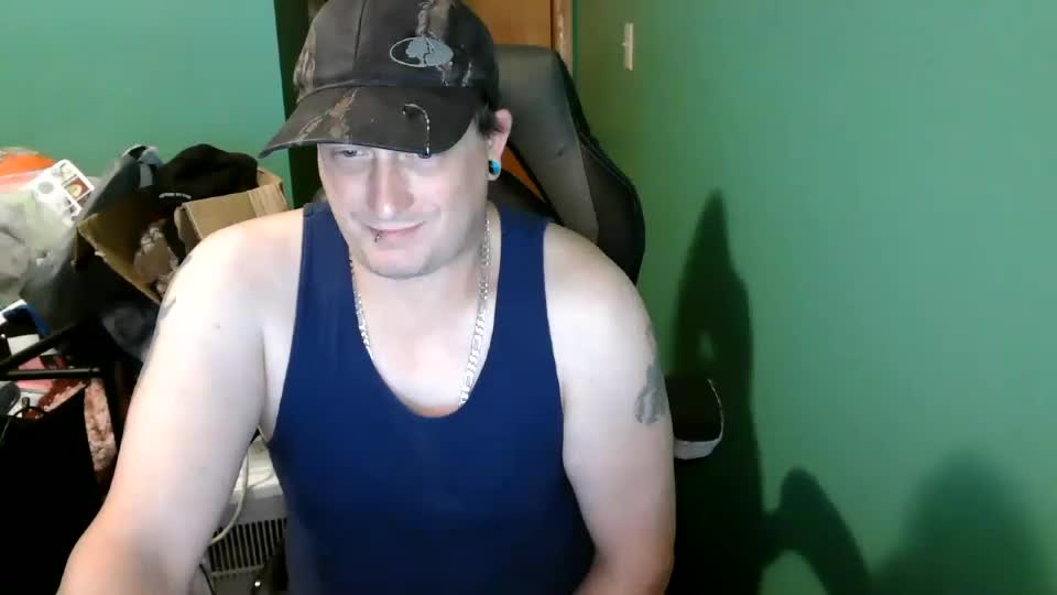edwardaims_2please Webcam Chat August 14, 2026