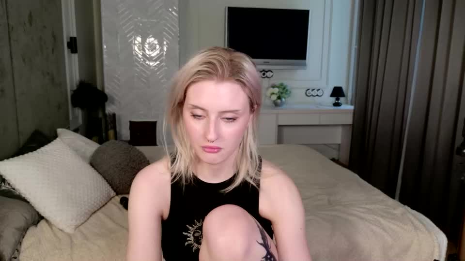oh__lily Webcam Chat August 14, 2026