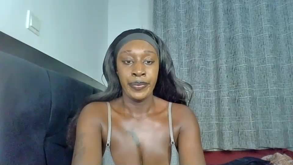 kinky_leila Webcam Chat August 14, 2026