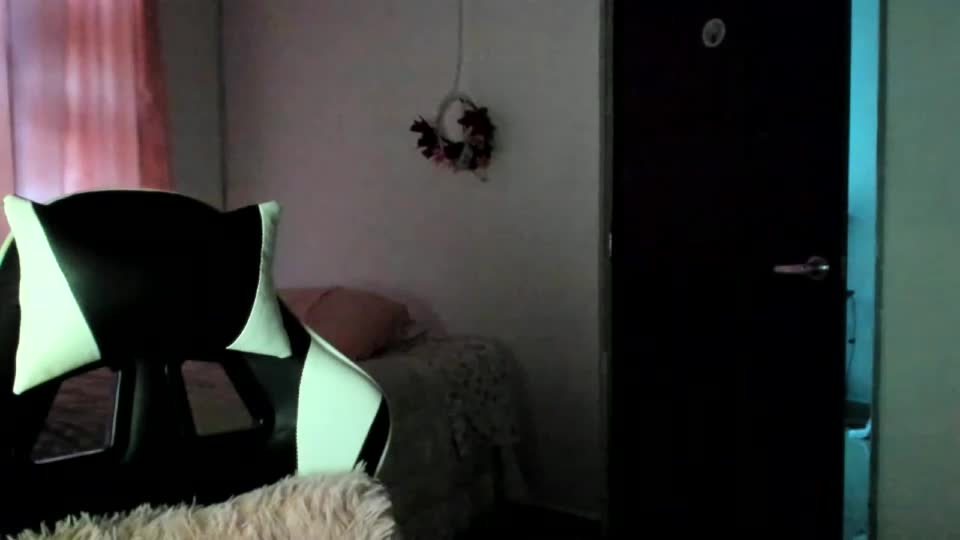 laracat18 Webcam Chat August 14, 2026