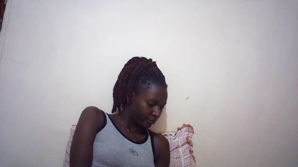 queen_0012 Webcam Chat August 14, 2026