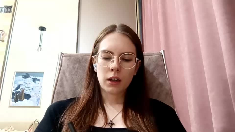 tawnyzenisek Webcam Chat August 14, 2026