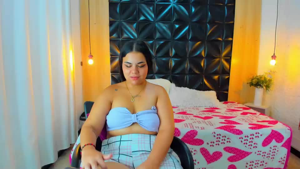 veyra_sereny Webcam Chat August 14, 2026