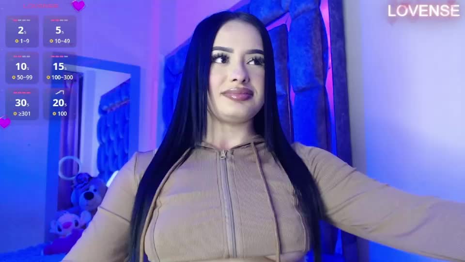 megan_foxix Webcam Chat August 14, 2026