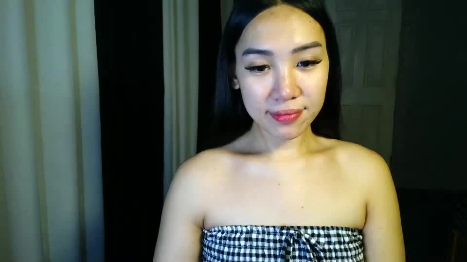 sexy_queeniex Webcam Chat August 14, 2026
