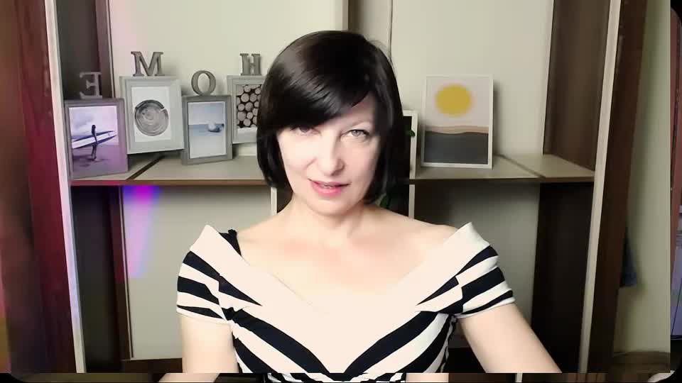 angelinalov_ Webcam Chat August 14, 2026