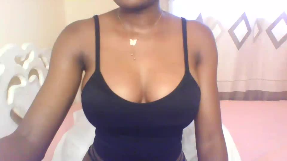 petiteediva Webcam Chat August 14, 2026