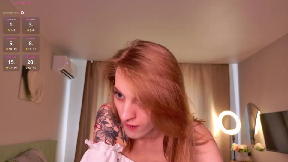 mia_starlit Webcam Chat August 14, 2026