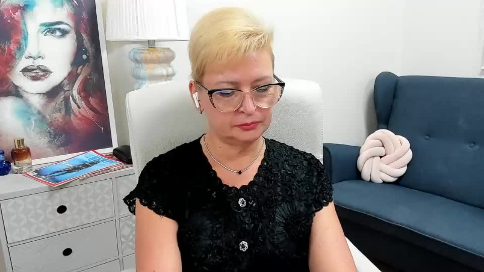 luna_xfantasy Webcam Chat August 14, 2026