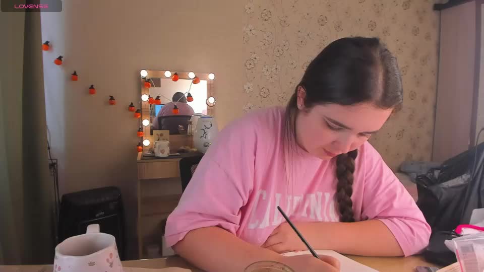 alice_next_door_ Webcam Chat August 14, 2026
