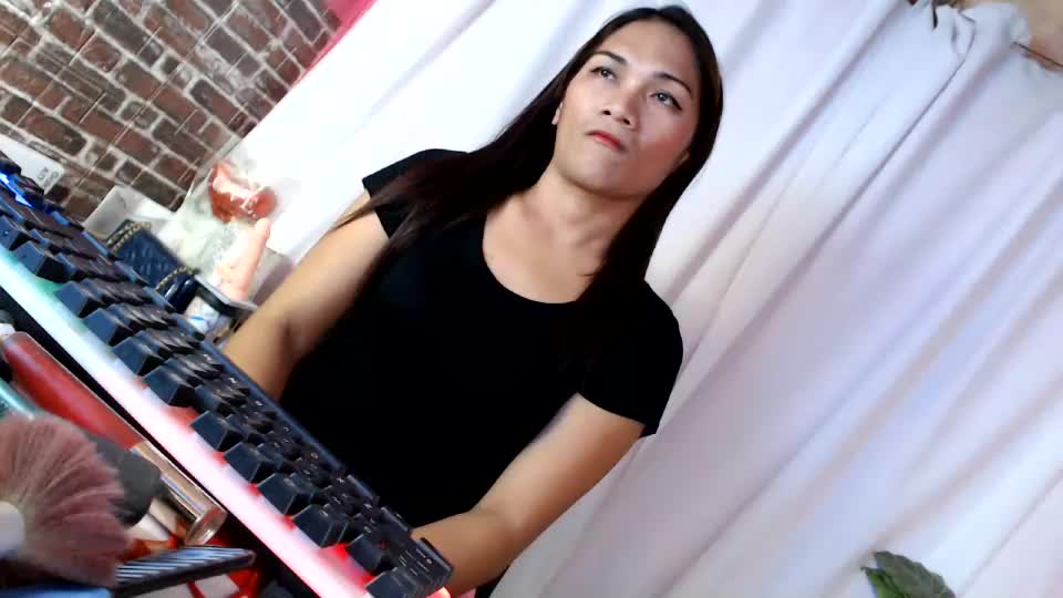 hanna_eprz Webcam Chat August 15, 2026