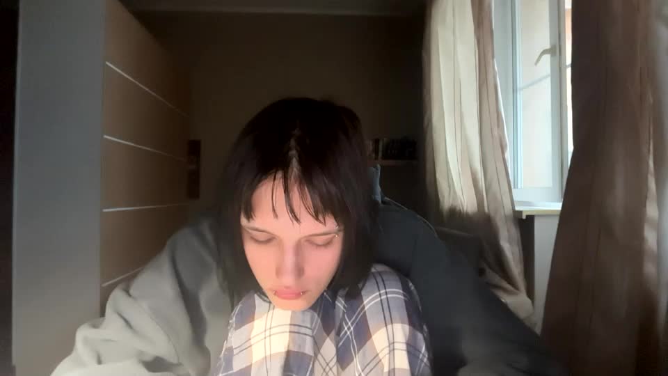 shirakranendonk Webcam Chat August 15, 2026