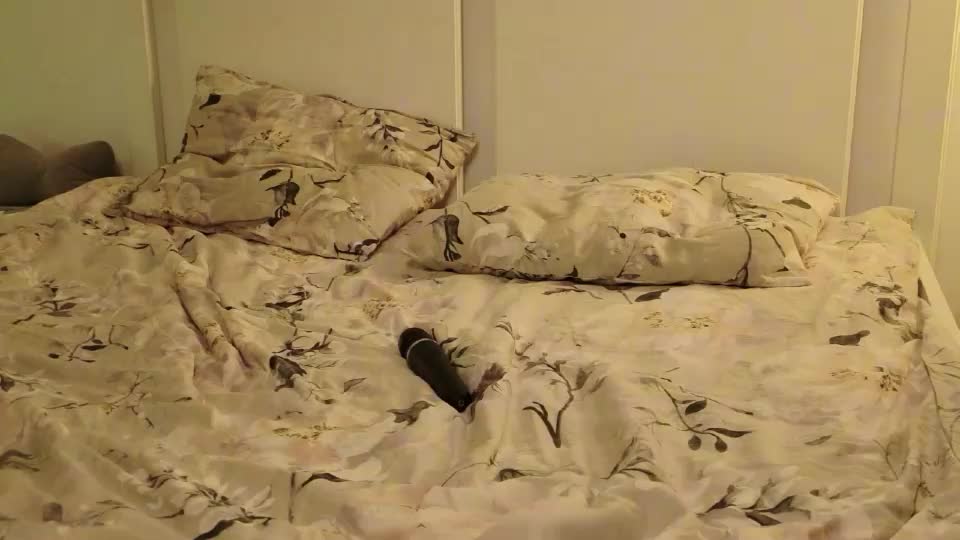 eliana_fox Webcam Chat August 15, 2026