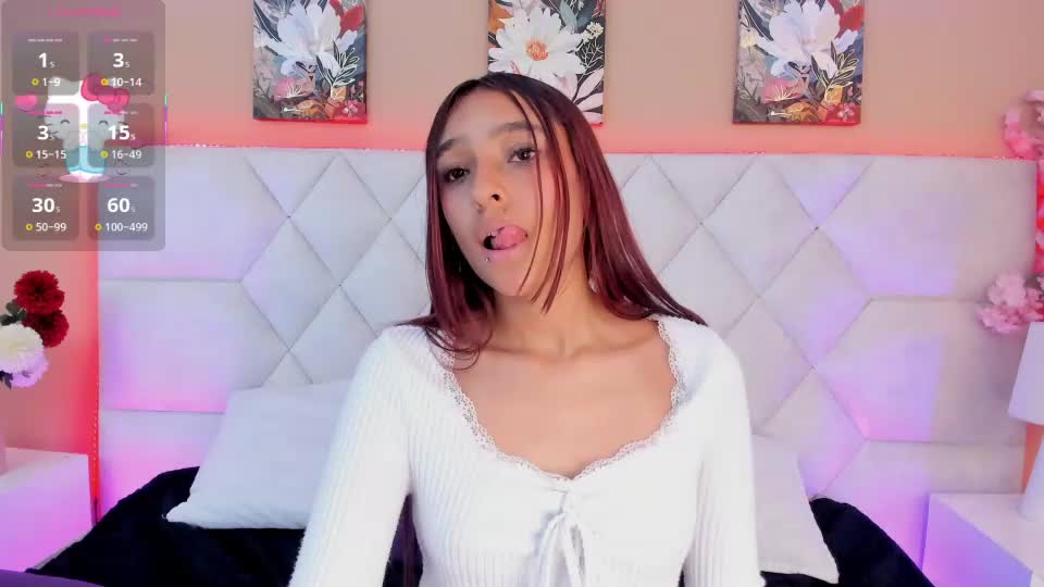 bella_peach_ Webcam Chat August 15, 2026