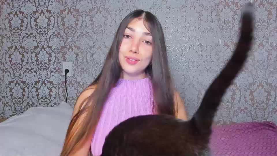 adrianakuiper Webcam Chat August 15, 2026