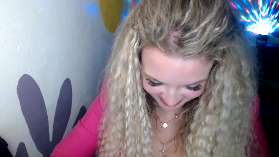 luxdonna Webcam Chat August 15, 2026