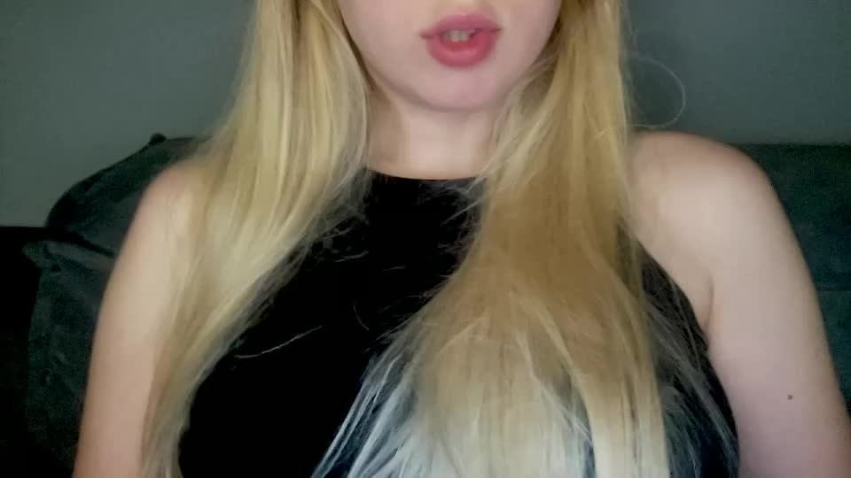 sofinovvak Webcam Chat August 15, 2026