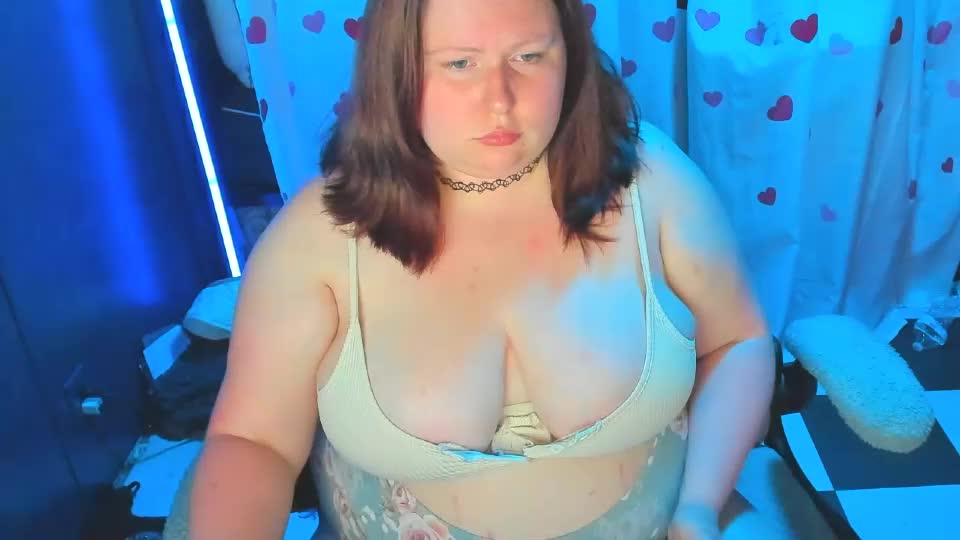 molly_moons Webcam Chat August 15, 2026
