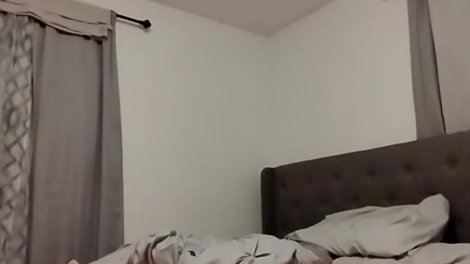 numb__nut Webcam Chat August 15, 2026