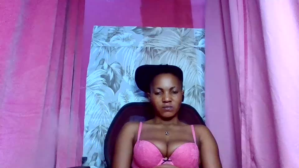 sexydoll32 Webcam Chat August 15, 2026