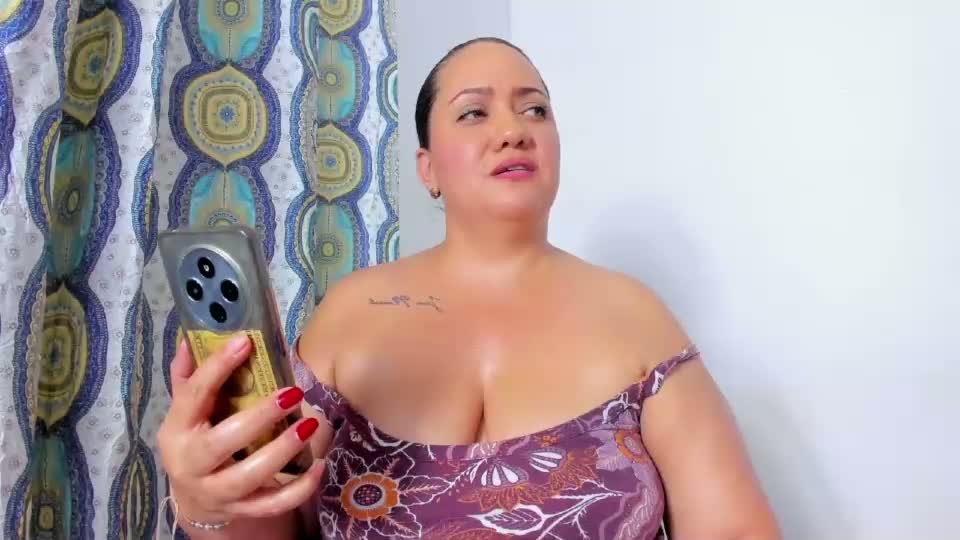 katalina_rivera Webcam Chat August 15, 2026