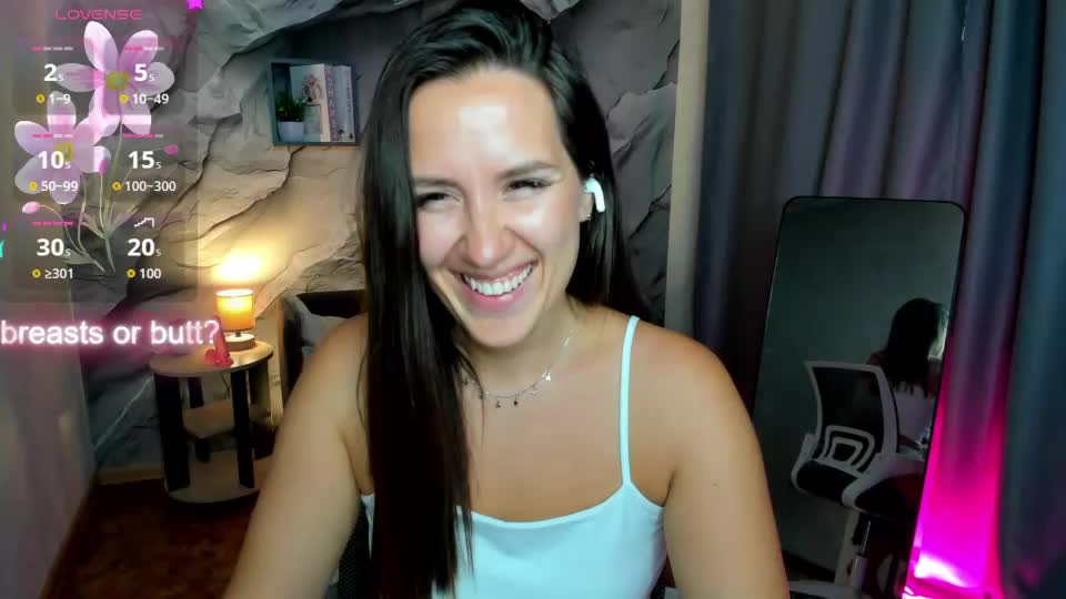 asti_bubbles Webcam Chat August 15, 2026