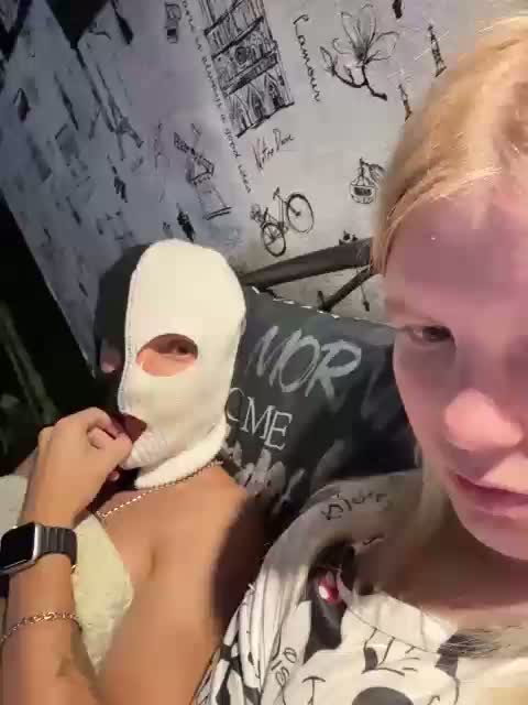 NIKADELE Webcam Chat August 15, 2026