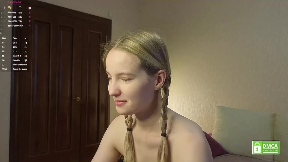 tashinapetitto Webcam Chat August 15, 2026