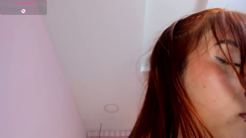 magic_amberr Webcam Chat August 15, 2026
