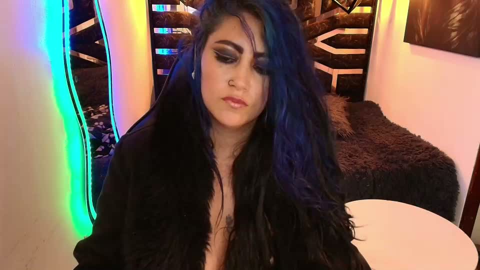 scarleth_bluee Webcam Chat August 15, 2026