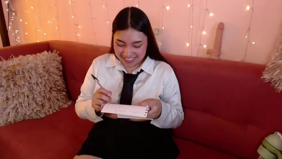incredible_foxxy Webcam Chat August 15, 2026