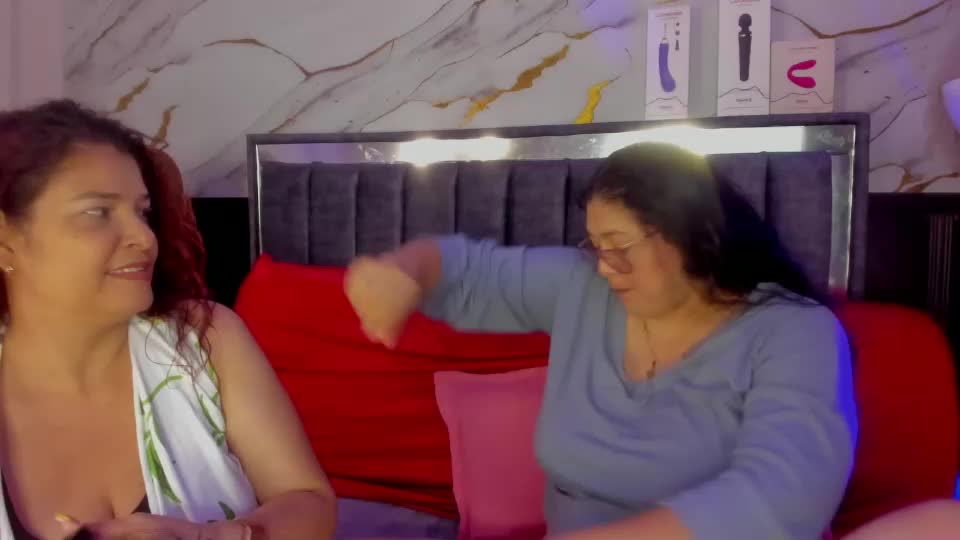 lady_lucy69 Webcam Chat August 15, 2026