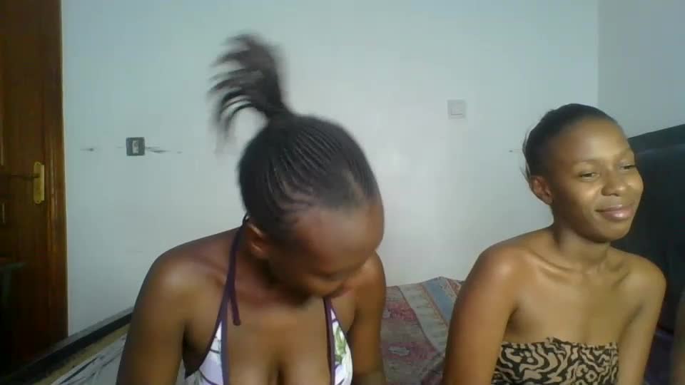 peach_ebonny Webcam Chat August 15, 2026
