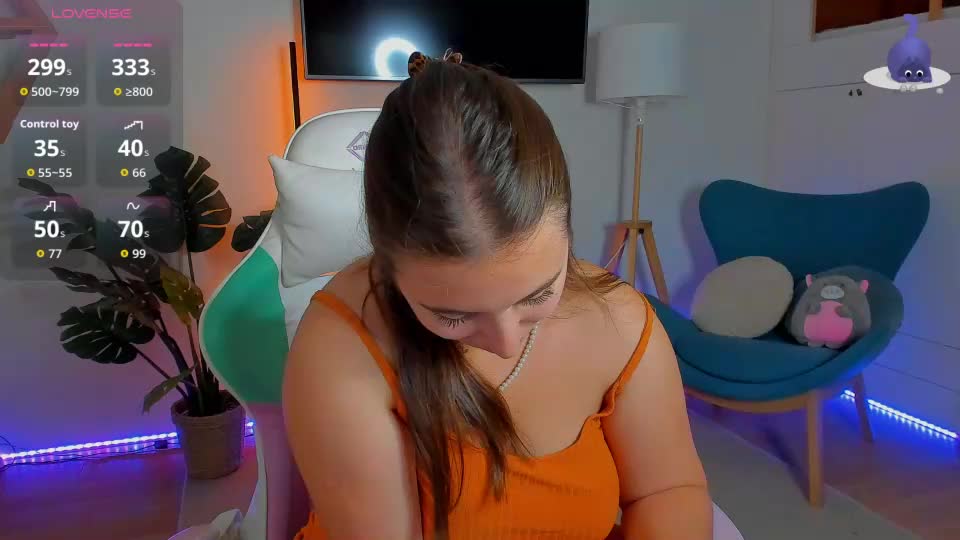 nicole_de_lux Webcam Chat August 15, 2026