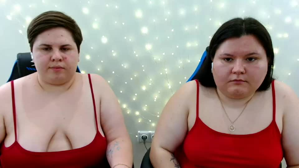 beckyandellen Webcam Chat August 15, 2026