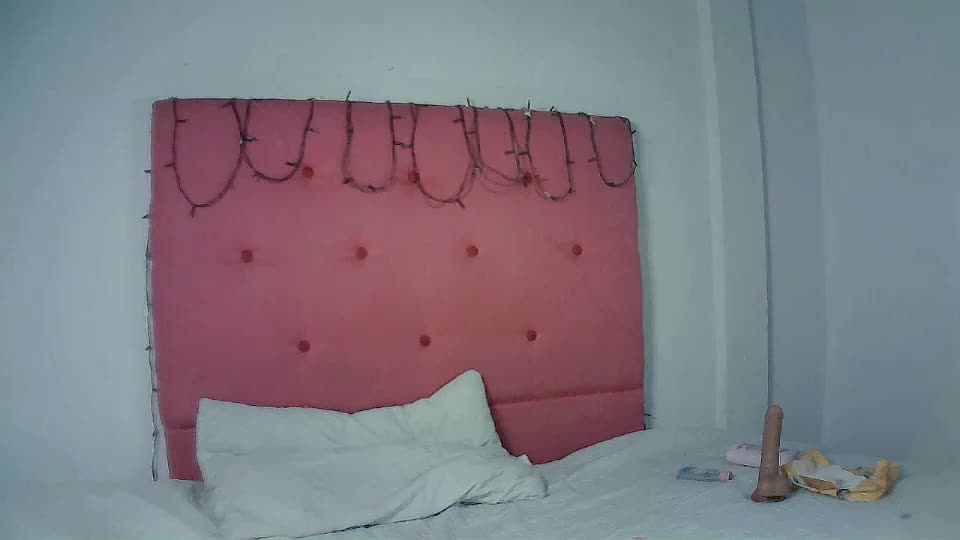 mia_suarez4 Webcam Chat August 15, 2026
