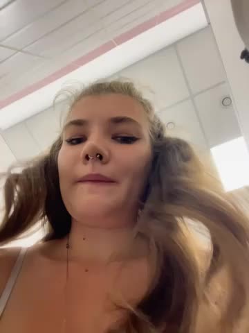 Holy_Tereza Webcam Chat August 16, 2026