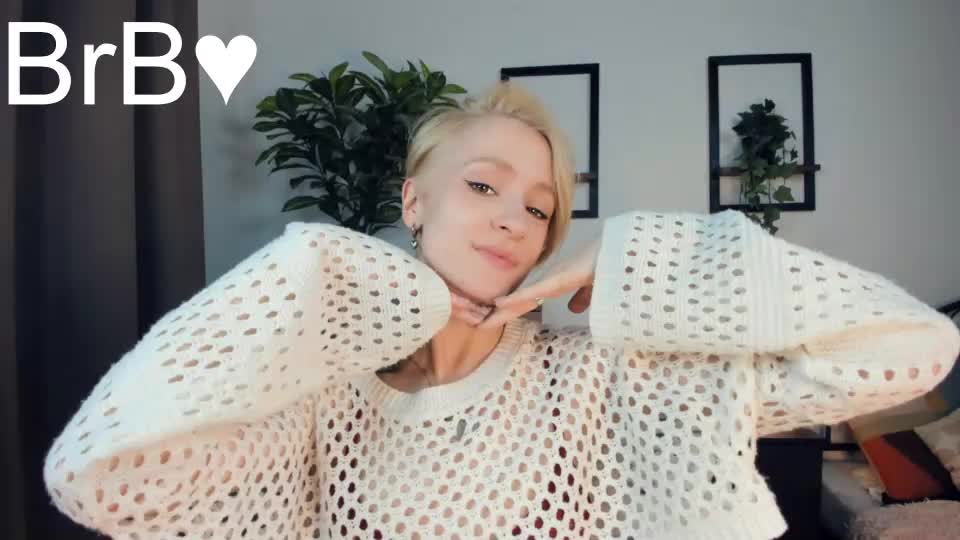 marya_miracle Webcam Chat August 16, 2026