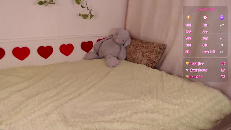 moore_alice Webcam Chat August 16, 2026