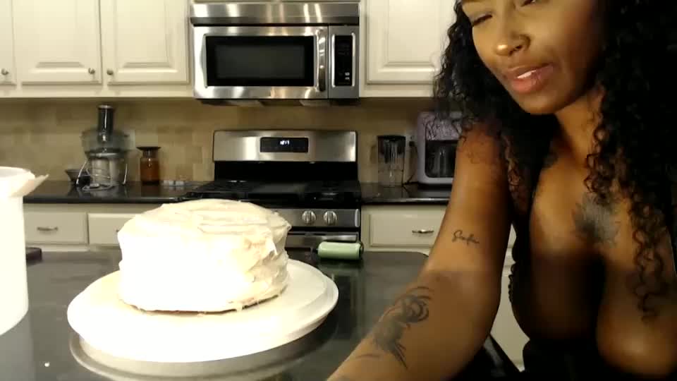 tattooedangelxx Webcam Chat August 16, 2026
