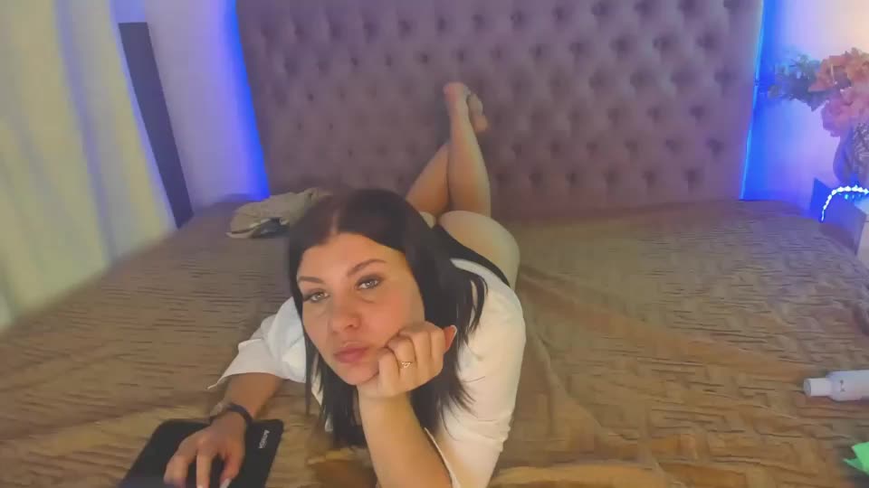 amandahoppe Webcam Chat August 16, 2026