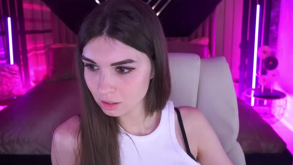 kyliejoyys Webcam Chat August 16, 2026
