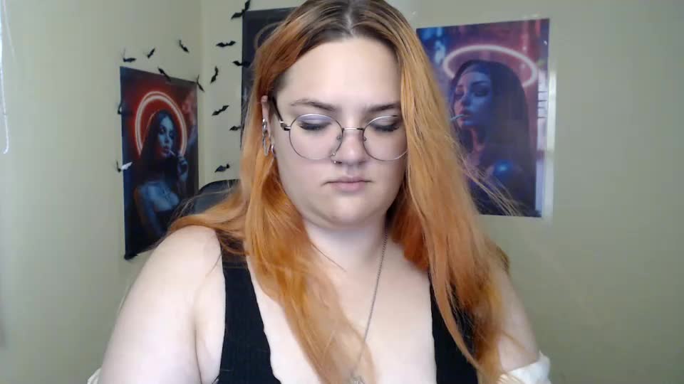 redhotqueen1 Webcam Chat August 16, 2026